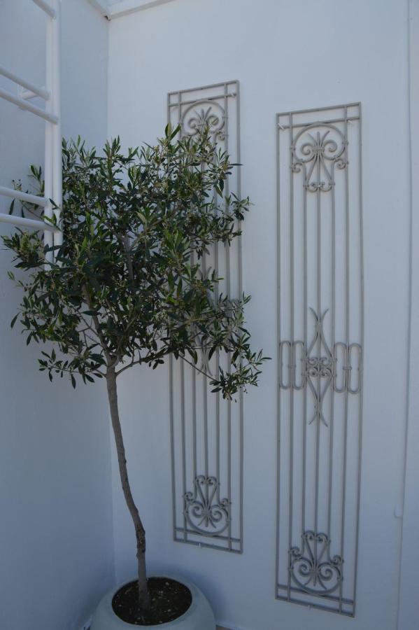 Cute Studio in Milos Tripiti Esterno foto